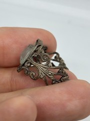 Handcrafted Vintage Sterling Silver Raw Cut Tourmaline Victorian Florentine Ring