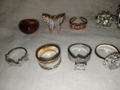 Mixed Lot of 14 Vintage & Fashion Rings Multicolor Metal Glass Pearl Plastic