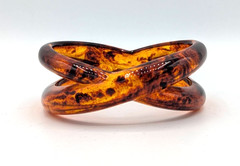Vintage Root Beer Lucite Bangle Bracelet Sculptural Criss Cross Acrylic MCM