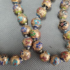 Vintage Chinese Cloisonne Enamel Bead Necklace 23″ Hand Knotted Floral Gold