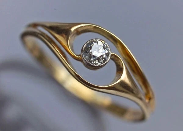 Art Deco Style Round Cut Lab Created Diamond 14k Yellow Gold FN Wedding Ring