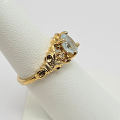 Vintage Gio Lind 14k HGE Blue Topaz and Genuine Diamond Ring – Size 7
