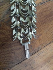 Judy Lee Bracelet Gold Tone 7 Inches Leaf Design Vintage