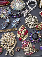 High End All Vintage Rhinestones Crystals Costume Jewelry Lot Signed