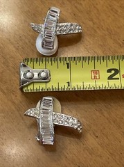 Glamorous Designer Jarin Pave’ Faceted Crystal Rhinestone Clip Earrings Sparky