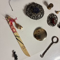 Varied Lot of Vintage Collar Buttons & Studs. Costume, Jewelry, And More.