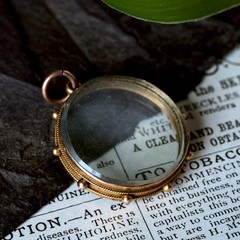 LOVELY ANTIQUE VICTORIAN ENGLISH 9K GOLD DOUBLE LOCKET PENDANT c1890