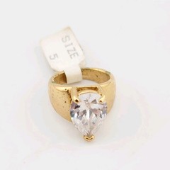 Vtg Sz 5 Ring Pear Teardrop Cubic Zirconia 18KGE Gold Electroplate Jewelry