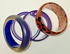 Lot of 4 Vintage Collectable Bangle Bracelets Lucite and Others