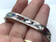 Vintage Southwest Nickel Silver Abalone & Enamel 6.5” Hinged Bangle Bracelet