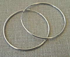 Vintage 14KIsrael White Gold Hoop Earrings 1.25″ 1.2mm