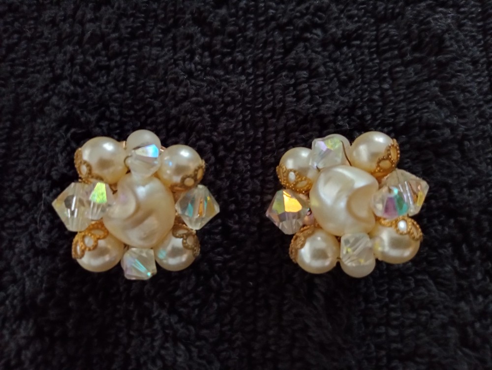 1950’s-1960’s Clip-On Earrings MCM Vintage