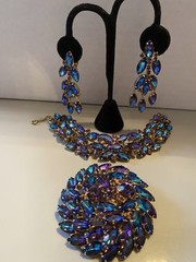 Vtg Juliana D&E Peacock Blue Rhinestone Bracelet Brooch Earring Set Book Piece
