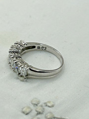 ROSS SIMONS VTG 925 Sterling Silver Cubic Zirconia CZ Band Ring Size 5