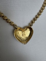 Vintage 1974 Mimi Di N Gold Tone Textured Heart Pendant Bead Necklace Signed
