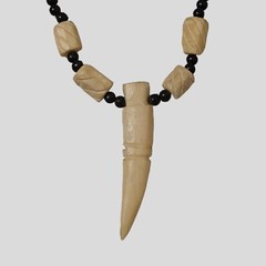 Vintage Carved Horn Pendant Necklace – Black Seed Beads – 16″ Barrel Clasp