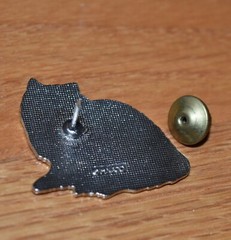 Lot of 8 VTG Cat Pins Brooch Brushed Gold Tone Silver Tone AJC TWC LR Tabby