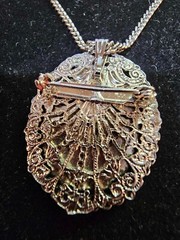Vtg Silvertone Cameo Woman MOP Abalone Shell Pendant Pin w Chain Necklace 23″