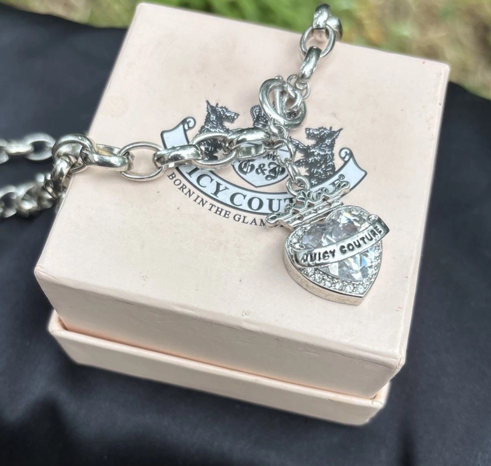 Vtg Y2K Juicy Couture Clear Crystal Crown Heart Pave Chunky Toggle Necklace 20”