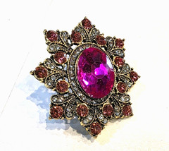 Vintage Costume Gold Tone Pink Rhinestone Pin Brooch Appx 2″