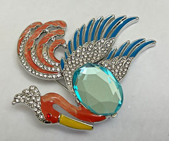 Parrot Bird Crystal Rhinestone Brooch Peacock Pin Enamel Vintage Jelly Belly