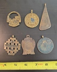 (6) 1960’s VINTAGE TERRA SANCTA GUILD ISRAEL HANDPAINTED PENDANTS