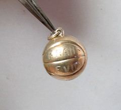 VTG 925 STERLING SILVER BASKETBALL “FRANK EVON” CHARM PENDANT 17MM IN DIAMETER