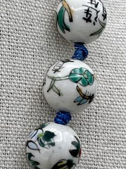 VINTAGE HAND PAINTED KNOTTED PORCELAIN CHINESE ASIAN BEAD NECKLACE cloisonné 18”