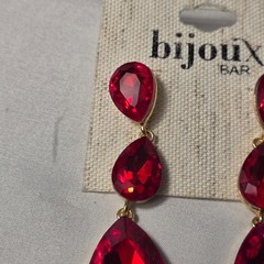 Bijoux Bar Red Crystal Dangle Three-Tiered Red Teardrop Crystals Gold Setting