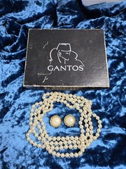 Vintage Gantos Costume Jewelry Gold White Pearl 60″ Necklace Clip On Earrings