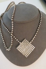 Vintage Long Rhinestone Pendant Necklace 33.5″ Silver Tone Prong Set Glamorous