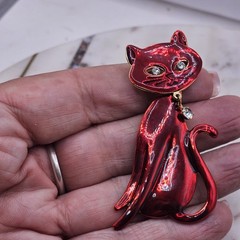 Vintage Red Enamel Articulated Cat Brooch Rhinestone Kitty Pin Retro MCM Kitsch