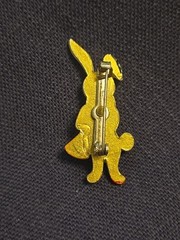 vintage rabbit pin enamel trumpet horn musician band