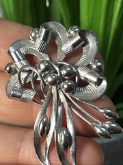 Vintage Sterling Silver Leaf & Ribbon Brooch Pendant / Pin, 8g, Mid-Century 2”