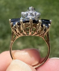 VINTAGE Y. GOLD GENUINE DIAMOND BLUE SAPPHIRE COCKTAIL RING 5.5 BAGUETTE MARQUIS