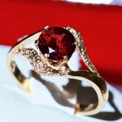 14k yellow gold ring 1.00ct Bohemian garnet sz 6 solitaire vintage 2.40g N3159