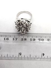 Vintage 14K White Gold 0.25CT Center Diamond Cluster Cocktail Ring Size 6 9.33gr