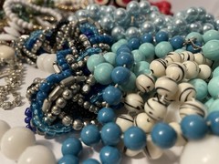 4Lb Mixed Mystery Jewelry Lot Vintage Mod Boho Bead Necklaces Bracelets Earrings