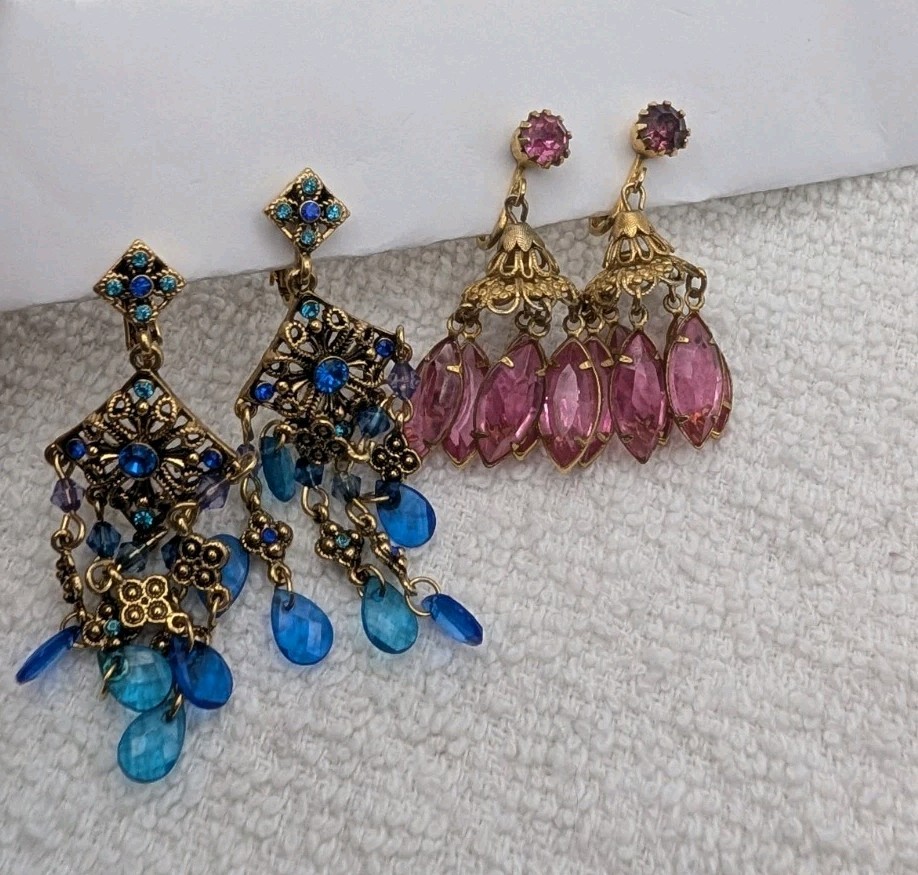 2 Vintage Chandelier Dangle Pink Glass – Blue Avon Clip-On Earrings