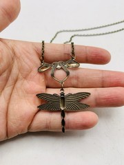 Vintage Style Antiqued Bronze Tone Art Nouveau Dragonfly Elegant 18 in Necklace