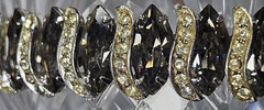 Vintage Weiss Smoky Crystal Rhinstone “Black Diamond” Bracelet & Earrings Set