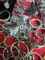 Estate Collection Silver Tone Jewelry Lot Rings Earrings mixed lot #10a (60 pcs)