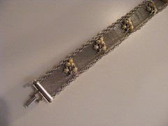 Vintage LISA JEWELS Mesh 7” Bracelet With Seed Pearl Flowers elegant 1970’s