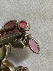 vintage DeLizza & Elster (Juliana) pink and aurora borealis rhinestone brooch