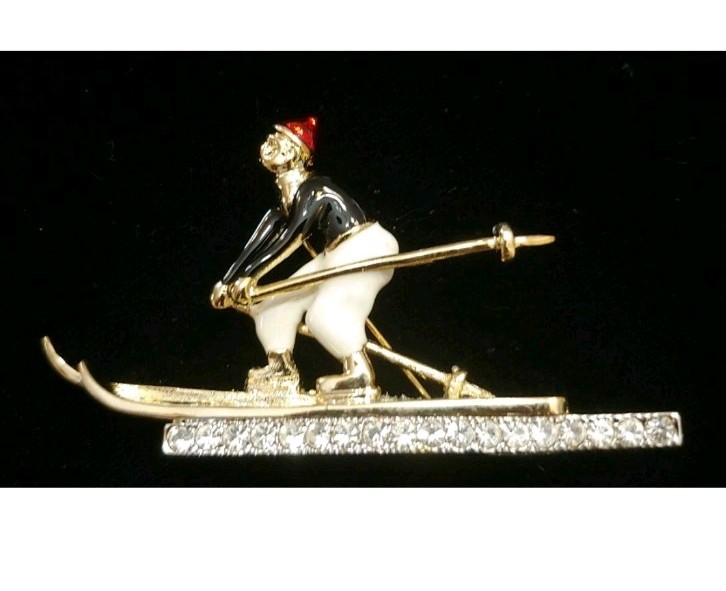 Vintage Ski Skiier Snow Enamel Rhinestone Gold Tone Brooch Pin