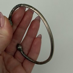Vintage 925 Sterling Silver Pointed Acorn Oxidized Tribal Etched Bangle Bracelet