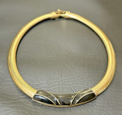 Vintage Omega Black Enamel Gold Tone Textured Pendant Necklace 16”