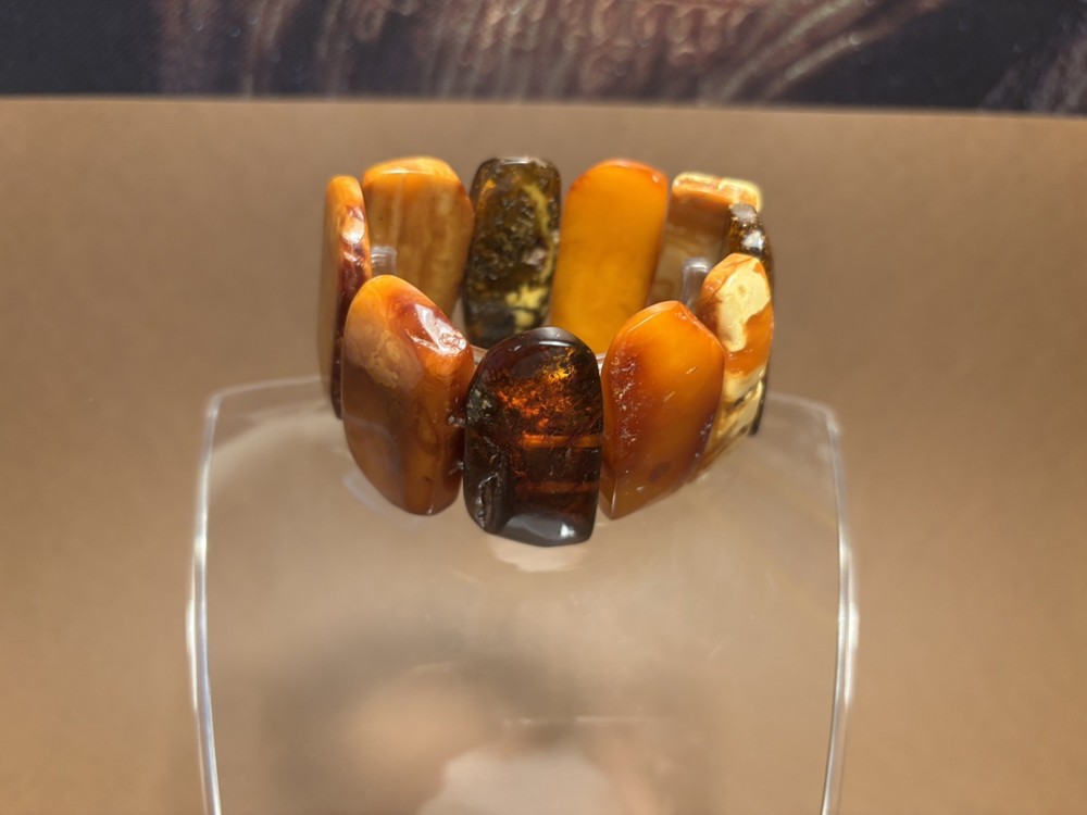 OLD GENUINE BALTIC AMBER BRACELET 51g.