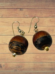 VTG EXOTIC WOOD BEAD EARRINGS TRIBAL DANGLE NATURAL GRAIN DESIGNS LIGHTWEIGHT