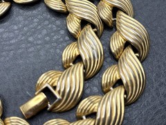 Napier 80s Signed Gold Tone Ribbed Link Necklace Vintage 17” Runway